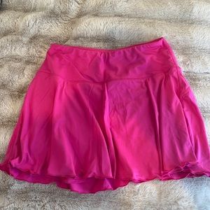 ATHLETIC SKIRT! size medium